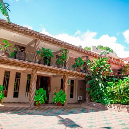 Lush Garden Business Hotel Αρούσα Εξωτερικό φωτογραφία