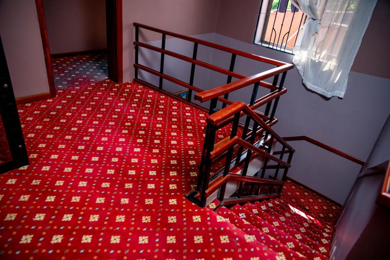 Lush Garden Business Hotel Αρούσα Εξωτερικό φωτογραφία