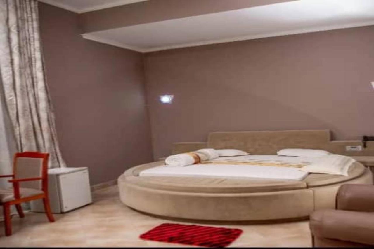 Lush Garden Business Hotel Αρούσα Εξωτερικό φωτογραφία
